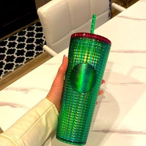 Lucky charm 🍀 💕 star bucks xl tumbler 💕💕New!! Rare !!